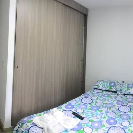 Apartamento Confortable, Amoblado En Богота Екстериор снимка