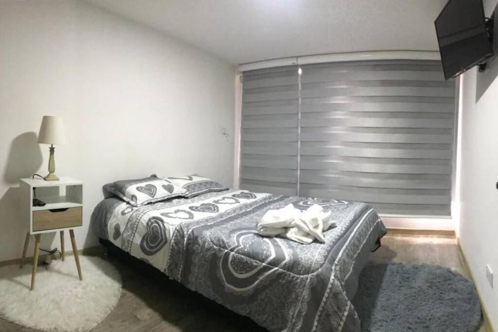 Apartamento Confortable, Amoblado En Богота Екстериор снимка
